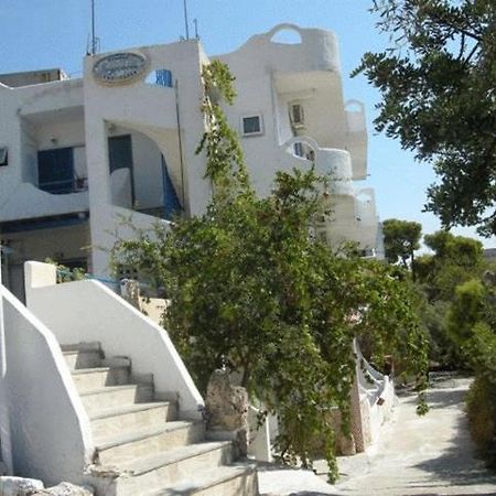 Efrosyni Apartments Agia Marina  Ngoại thất bức ảnh